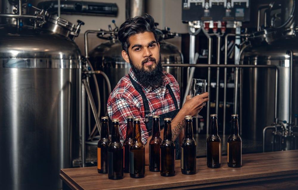 https://www.microbreweryindia.com/wp-content/uploads/2025/04/transforming-microbrewery-india-1000x640.jpg